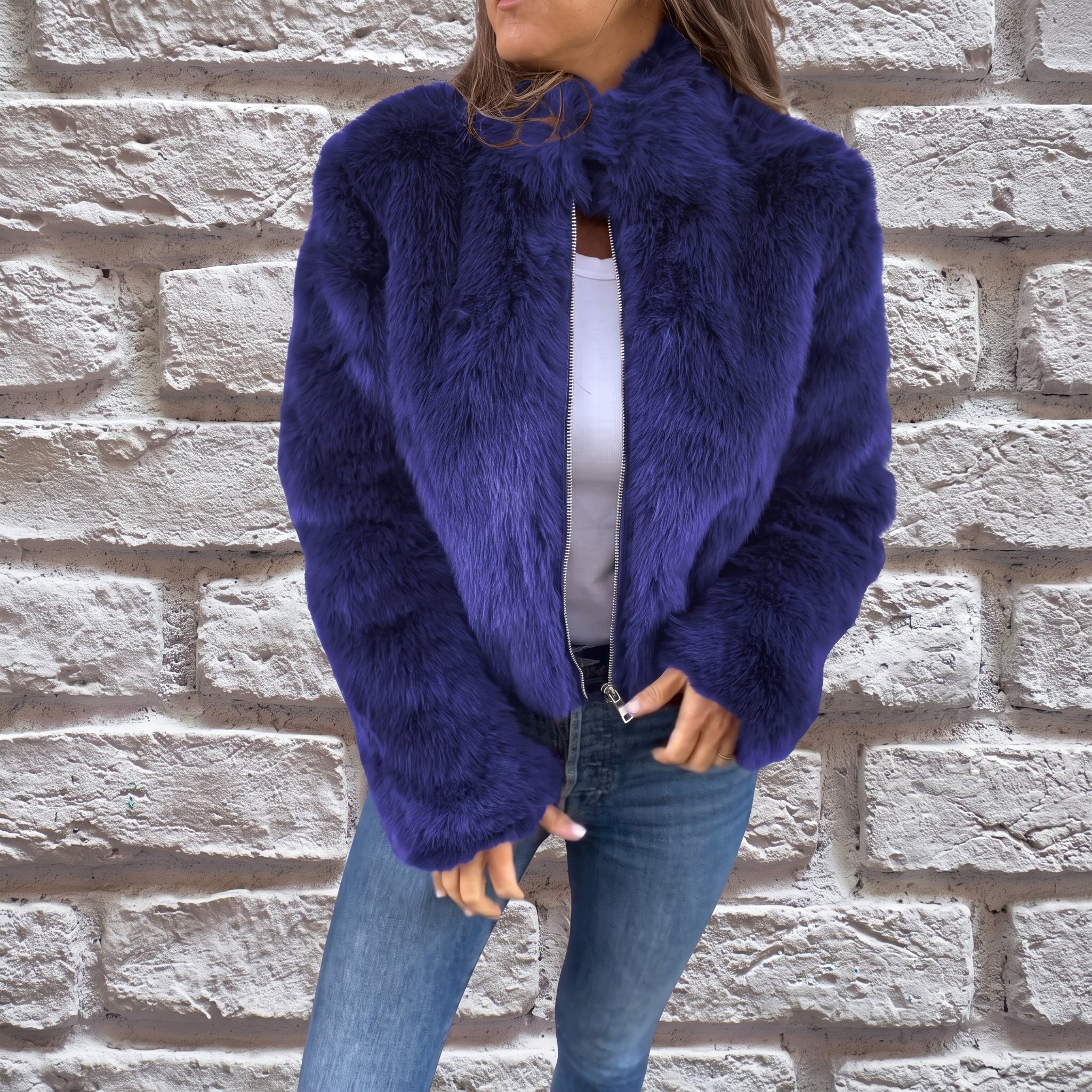 Charlotte - Dames Cropped Fluffy Jacket met Staande Kraag