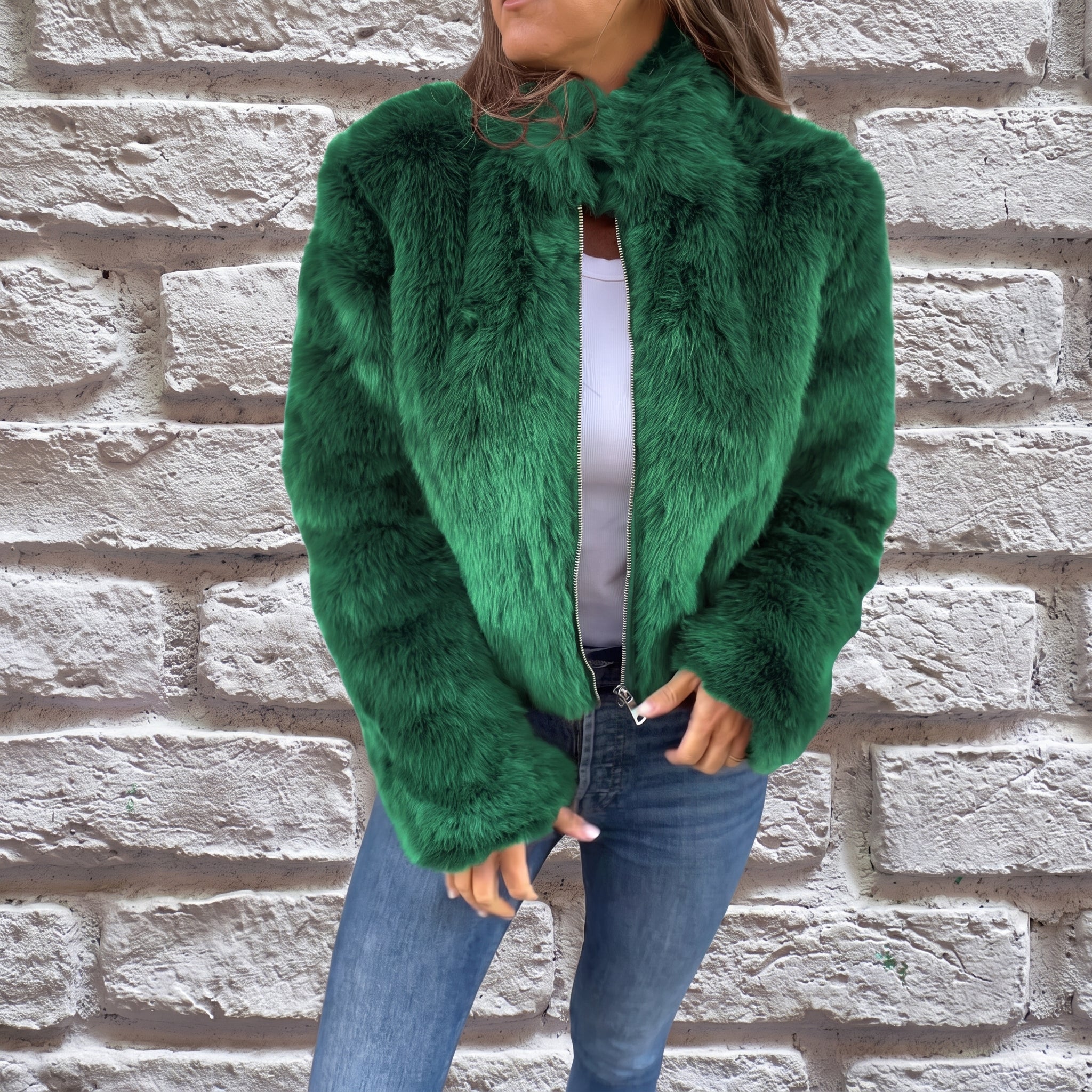 Charlotte - Dames Cropped Fluffy Jacket met Staande Kraag