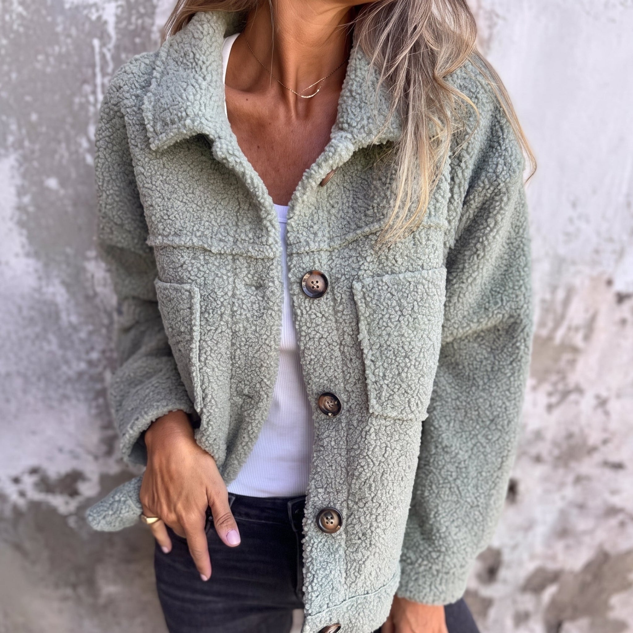 Charlotte - Dames Boxy Textured Jacket met Brede Kraag