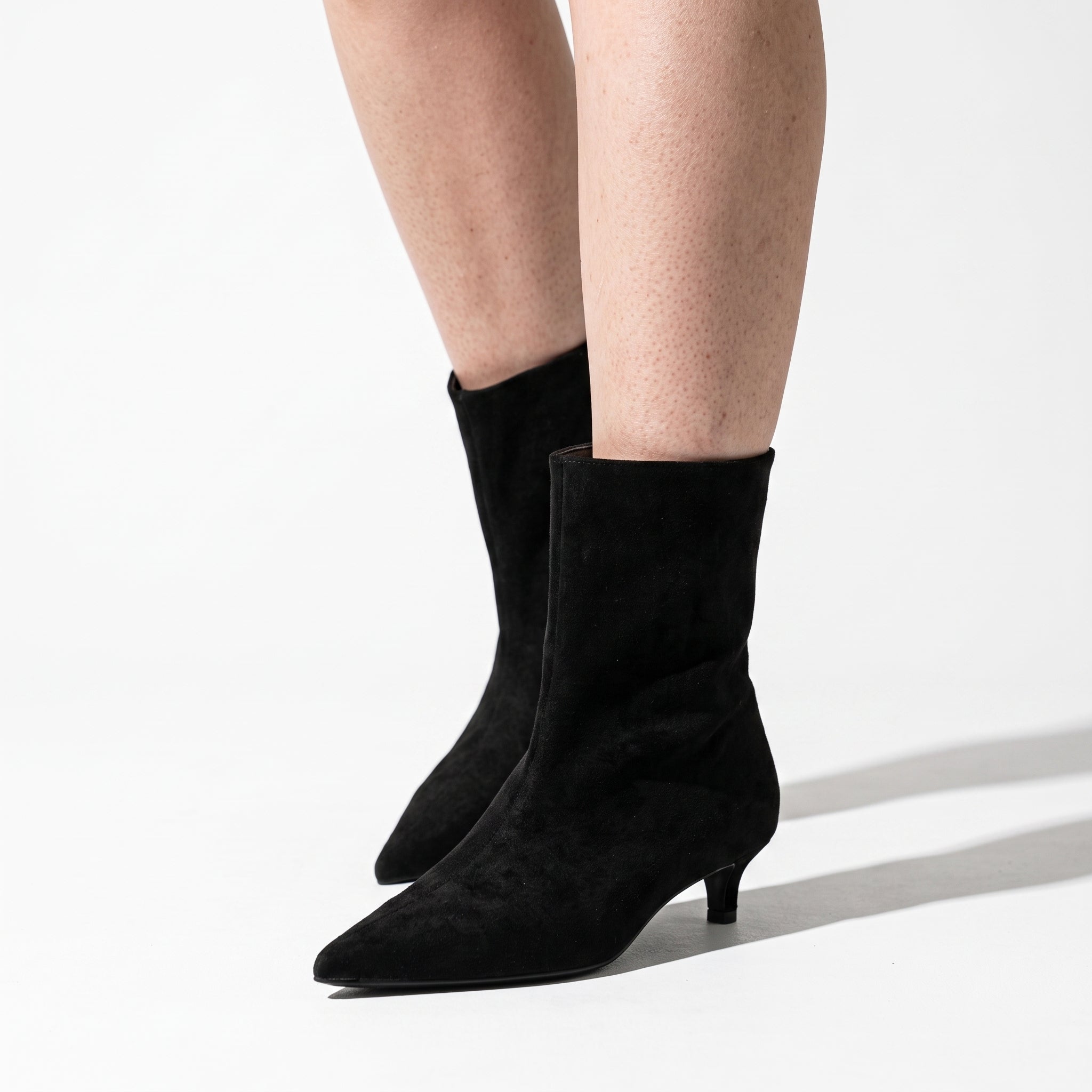 Alice - Dames Pointed Toe Kitten Heel Enkellaarsjes