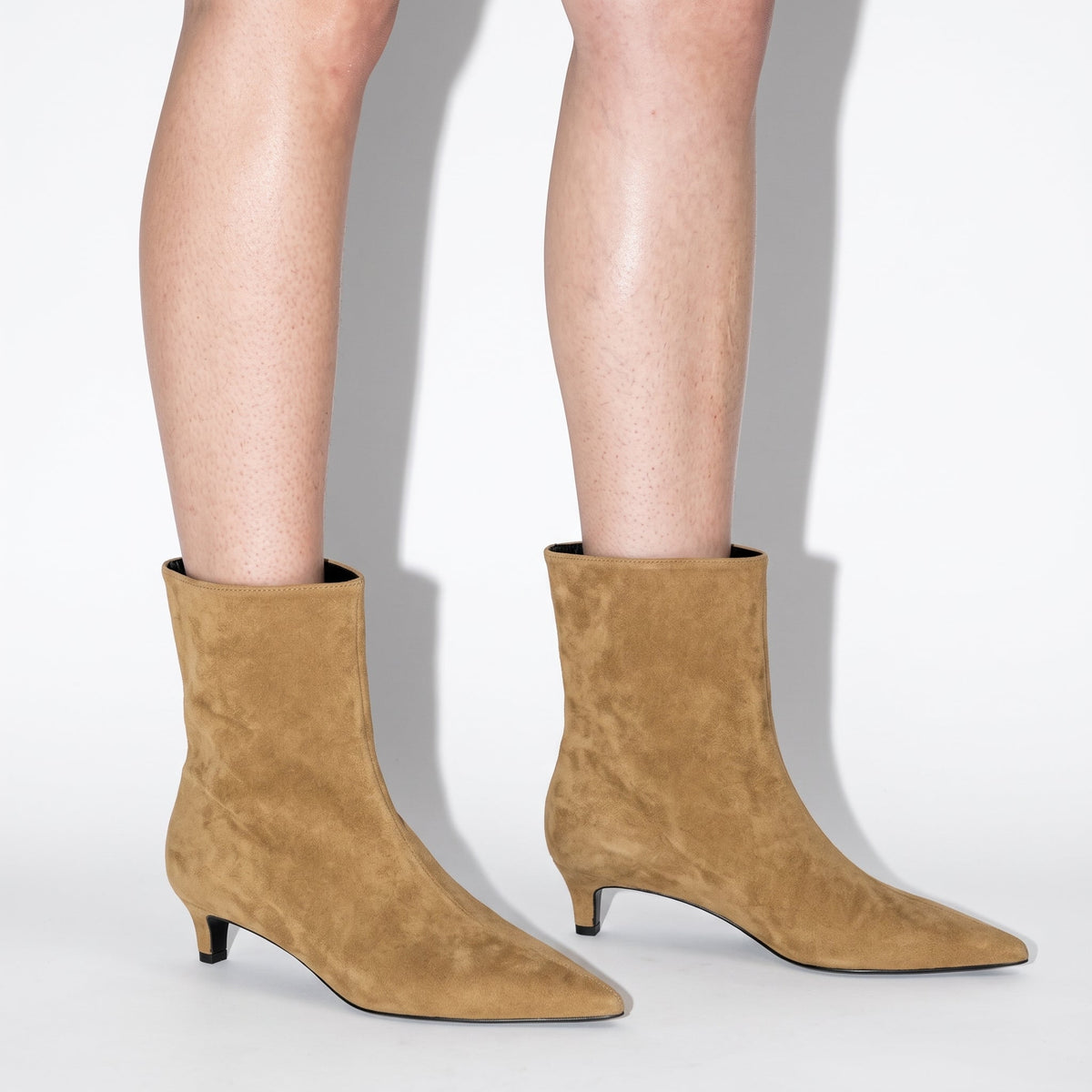 Alice - Dames Pointed Toe Kitten Heel Enkellaarsjes