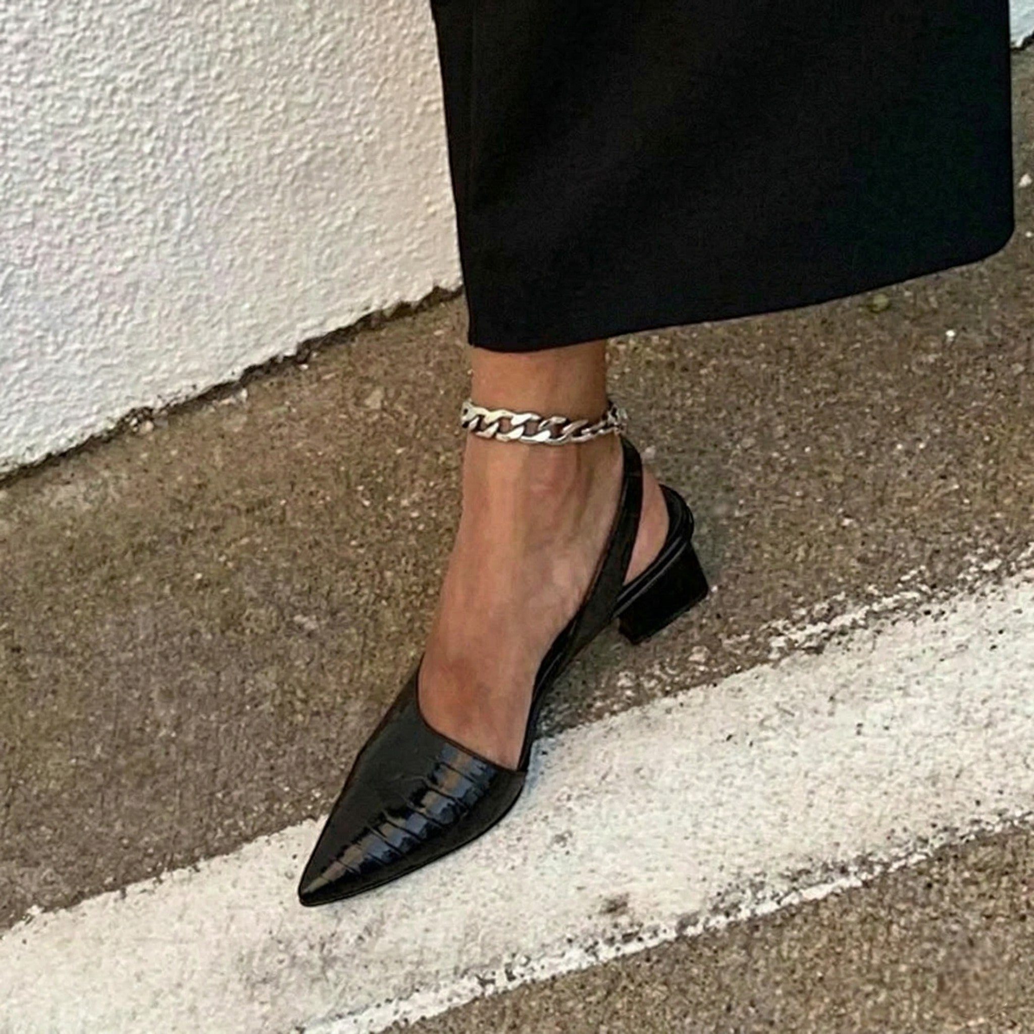 Charlotte - Dames Gesloten Hak Slingback Hakken