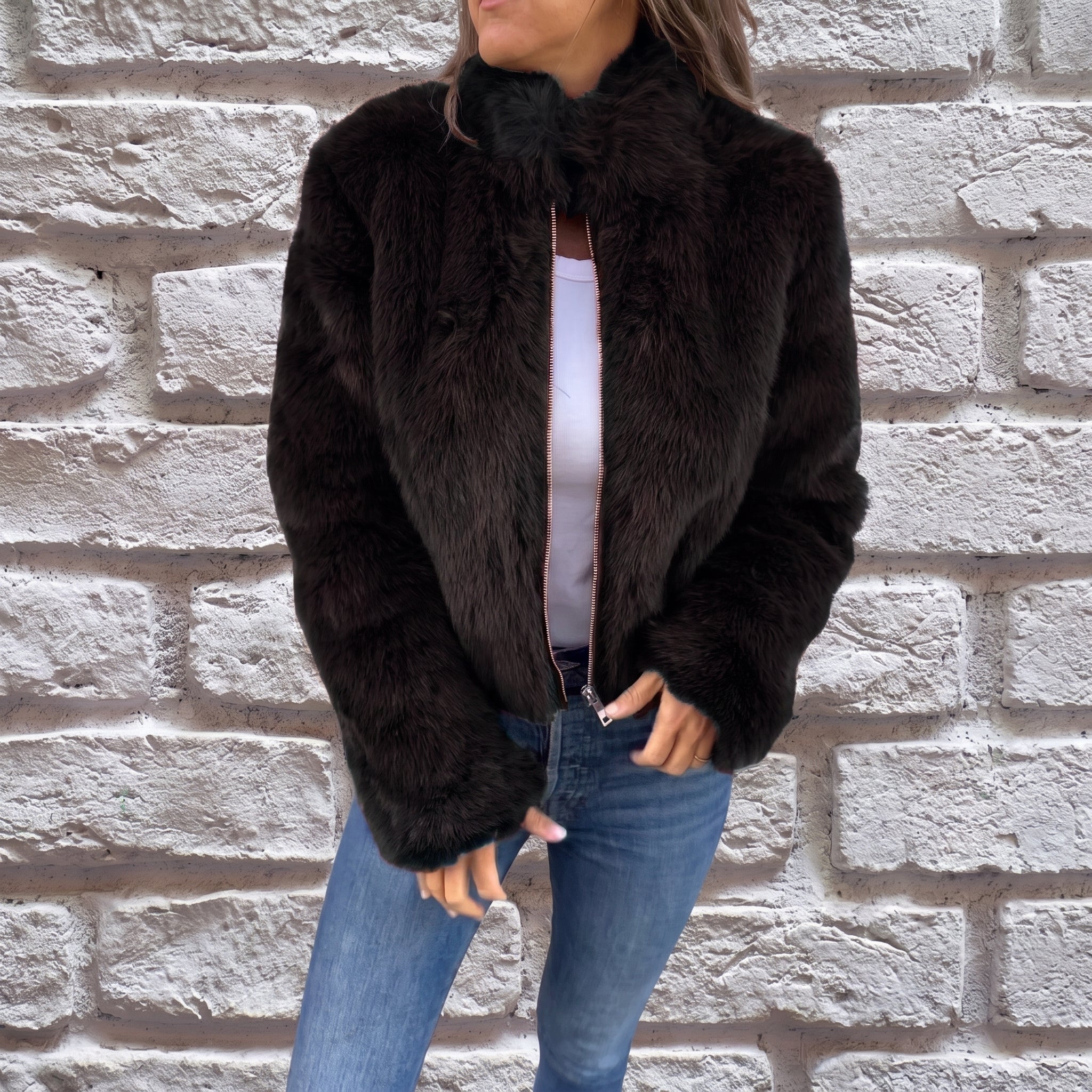 Charlotte - Dames Cropped Fluffy Jacket met Staande Kraag